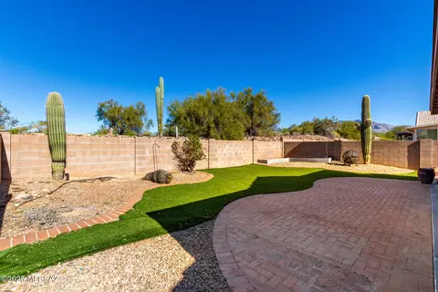 2540 W Cezanne Cir, Tucson, AZ 85741