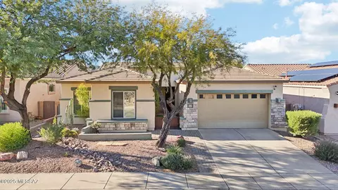 7837 N Blakey Ln, Tucson, AZ 85743