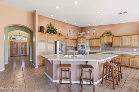 Kitchen - 62207 E Sand Crst, Saddlebrooke, AZ 85739 photo 2 of 8