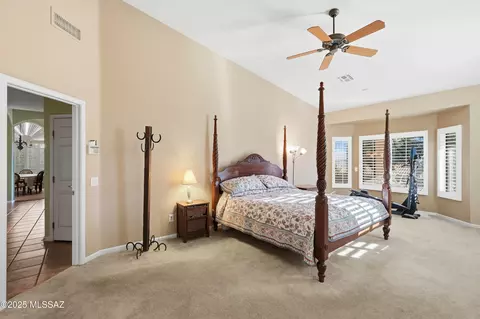 Bedroom - 62207 E Sand Crst, Saddlebrooke, AZ 85739 photo 2 of 6
