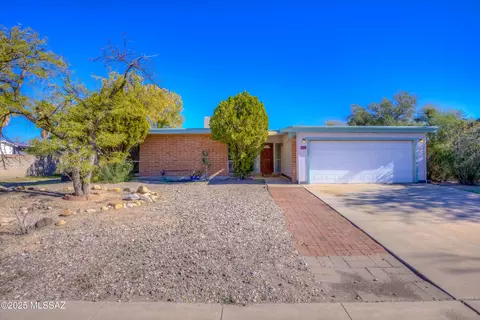 1508 N Sarnoff Dr, Tucson, AZ 85715