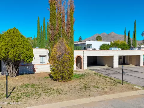 1164 Zircon Corte Corte, Rio Rico, AZ 85648