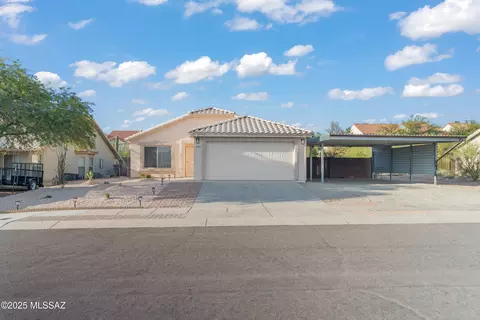 2125 N Jacamar Ln, Tucson, AZ 85745