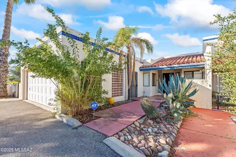5217 N 1st Ave, Tucson, AZ 85718