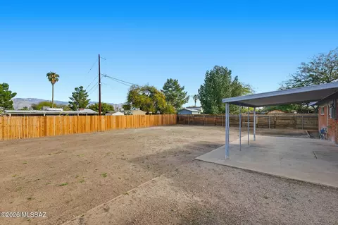 Exterior - 7901 E 19th Pl, Tucson, AZ 85710 photo 3 of 7