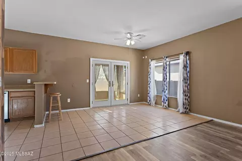 Living - 3642 E Drexel Manor Stra, Tucson, AZ 85706 photo 3 of 3