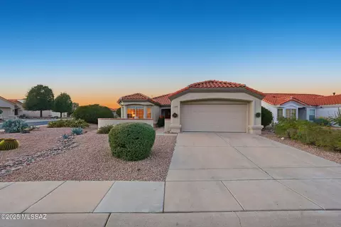 13941 N Trade Winds Way, Oro Valley, AZ 85755