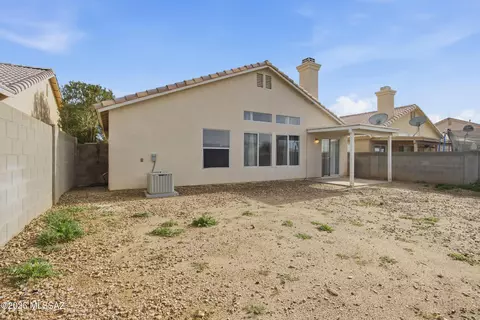 Exterior - 8200 S Via Elemental, Tucson, AZ 85747 photo 2 of 2