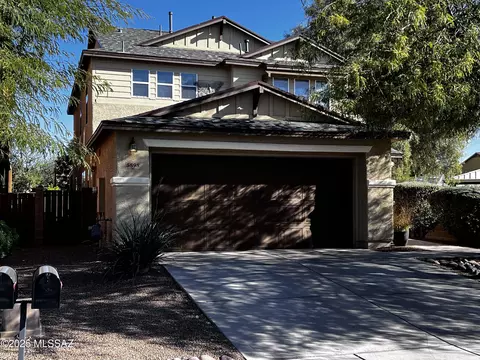 5898 N Dartwhite Dr, Tucson, AZ 85741