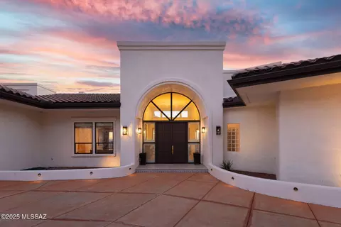 5130 E St Andrews Dr, Tucson, AZ 85718