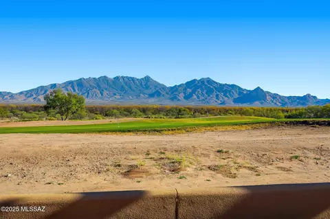 3801 S Camino Del Golfista, Green Valley, AZ 85614