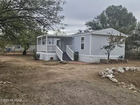 521 N Mountain View Rd, Benson, AZ 85602