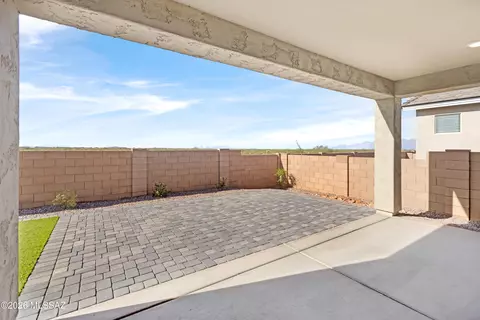 Exterior - 10112 S Arnold Ranch Ct, Vail, AZ 85641 photo 2 of 6