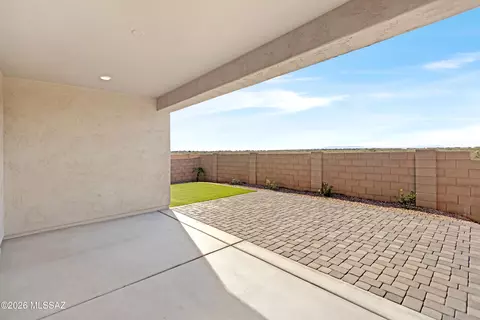 Exterior - 10112 S Arnold Ranch Ct, Vail, AZ 85641 photo 3 of 6