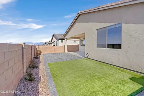 Exterior - 10112 S Arnold Ranch Ct, Vail, AZ 85641 photo 5 of 6