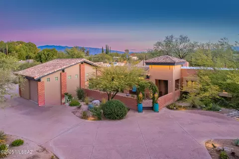 7990 E Hardy St, Tucson, AZ 85750
