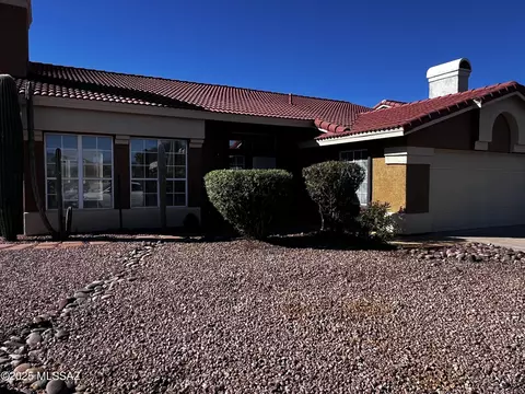 1177 W Wild Dune Ln, Oro Valley, AZ 85737