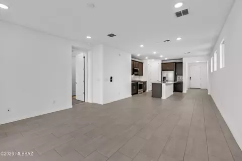 5917 E Jayden Ln, Tucson, AZ 85756