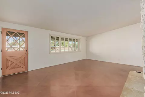Living - 5322 E Hawthorne St, Tucson, AZ 85711 photo 1 of 9