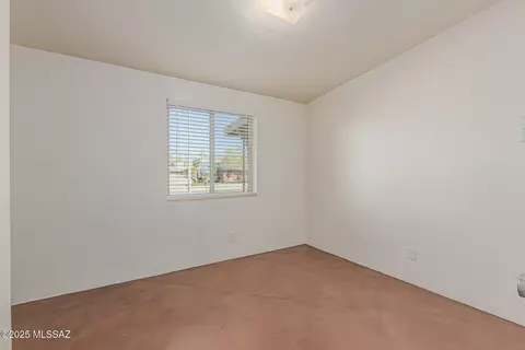 Bedroom - 5322 E Hawthorne St, Tucson, AZ 85711 photo 2 of 4