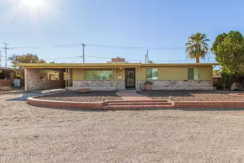 5322 E Hawthorne St, Tucson, AZ 85711