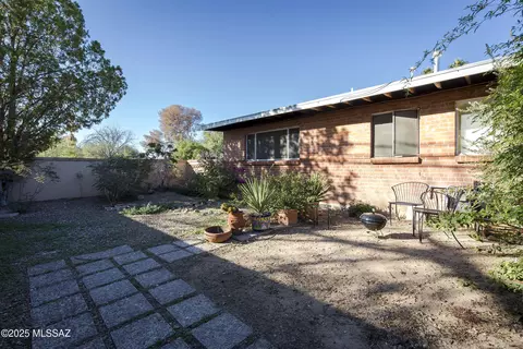 Exterior - 4902 E Copper St, Tucson, AZ 85712 photo 7 of 24