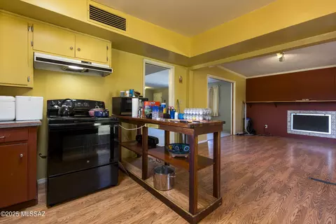 Kitchen - 4902 E Copper St, Tucson, AZ 85712 photo 5 of 5