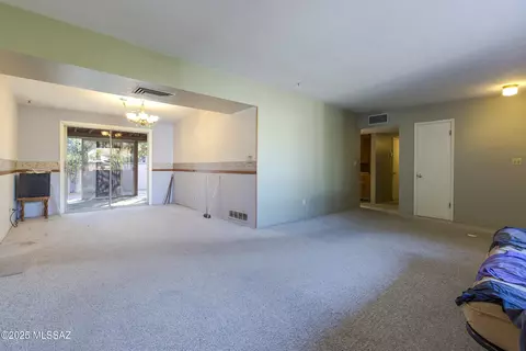Living - 4902 E Copper St, Tucson, AZ 85712 photo 5 of 9