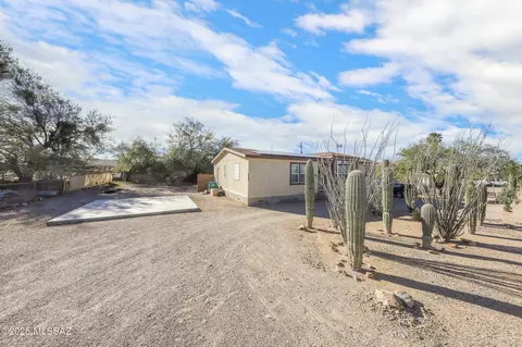 9301 W Bruce St, Tucson, AZ 85735