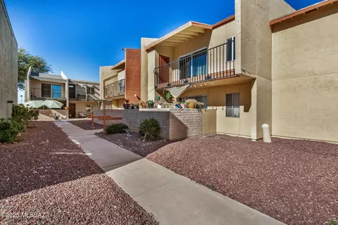 820 S Langley Ave #205, Tucson, AZ 85710