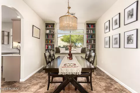 8022 S Fenway Dr, Tucson, AZ 85756