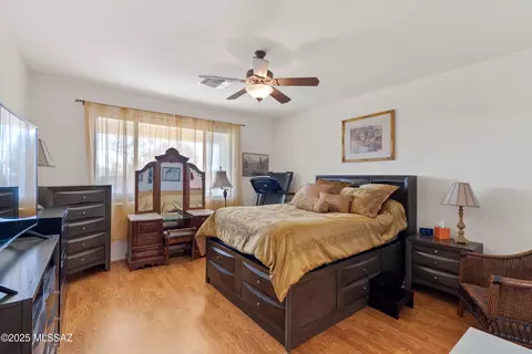 Bedroom - 10584 E Rose Hill St, Tucson, AZ 85747 photo 1 of 4