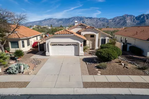 12242 N New Dawn Ave, Oro Valley, AZ 85755