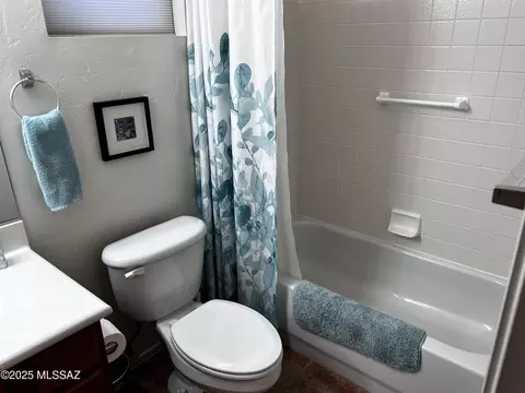 Bath - 63741 E Vacation Dr, Tucson, AZ 85739 photo 3 of 3