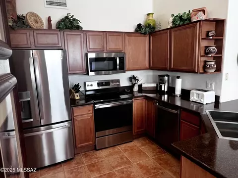 Kitchen - 63741 E Vacation Dr, Tucson, AZ 85739 photo 1 of 2