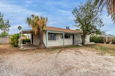 418 E Roger Rd, Tucson, AZ 85705