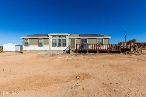 11235 S Alyce Ave, Tucson, AZ 85736