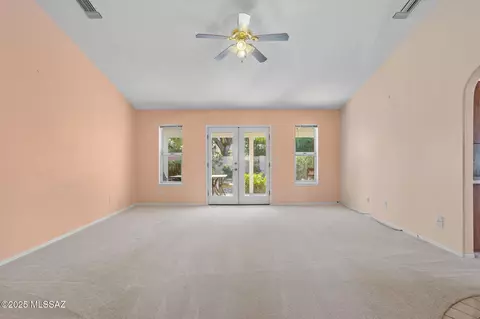 Living - 9960 E Covington St, Tucson, AZ 85748 photo 1 of 4