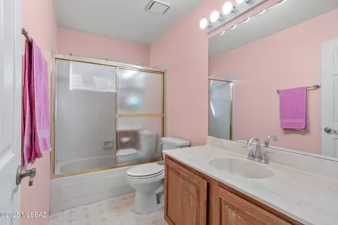 Bath - 9960 E Covington St, Tucson, AZ 85748 photo 1 of 3