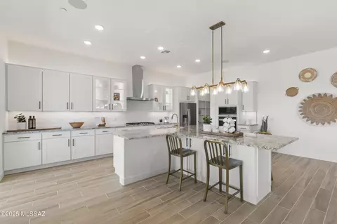Kitchen - 12802 E Tortoise Pointe Dr, Vail, AZ 85641 photo 2 of 3