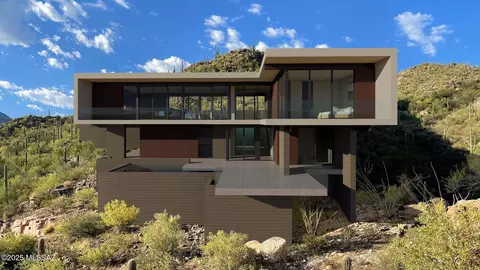 6241 W Trails End Ct #LOT 7, Tucson, AZ 85745