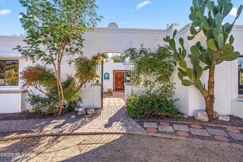 Exterior - 2302 E Mitchell St, Tucson, AZ 85719 photo 3 of 11