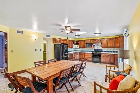 Dining - 2302 E Mitchell St, Tucson, AZ 85719 photo 2 of 3