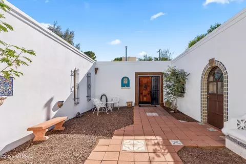 Exterior - 2302 E Mitchell St, Tucson, AZ 85719 photo 4 of 11