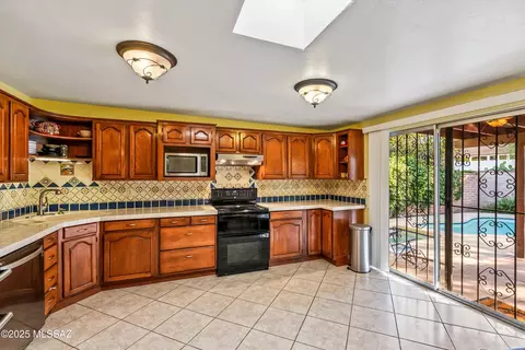 Kitchen - 2302 E Mitchell St, Tucson, AZ 85719 photo 2 of 2