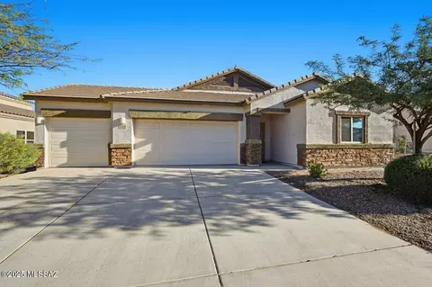 230 W Sg Posey St, Vail, AZ 85641