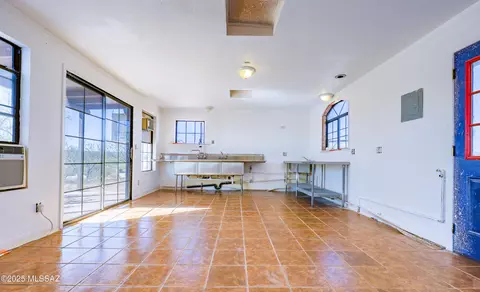 1151 E Border Rd, Bisbee, AZ 85603 photo 22
