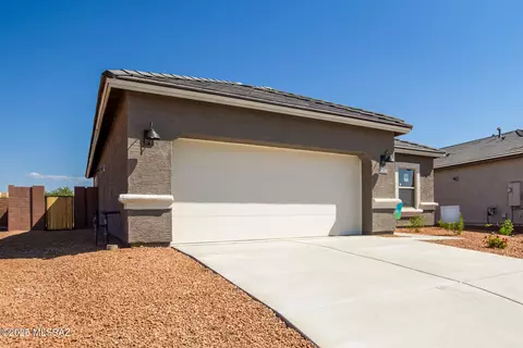 Exterior - 14115 E Canidae Dr, Vail, AZ 85641 photo 4 of 10
