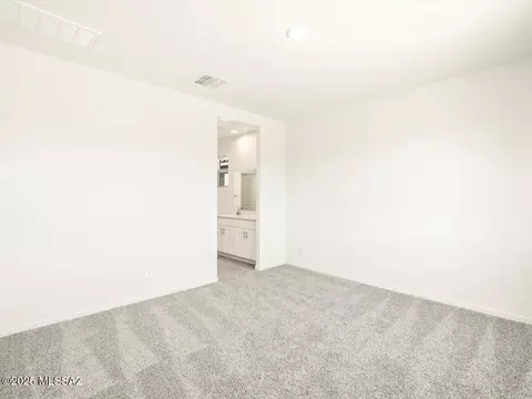 6917 W Sweetshade Ln, Tucson, AZ 85757 photo 5