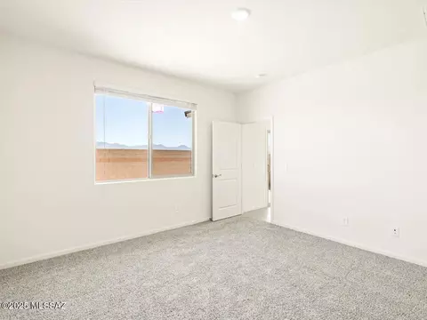 6917 W Sweetshade Ln, Tucson, AZ 85757 photo 10
